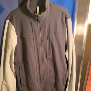 Lululemon Men’s XL Grey/Silver Full Zip Jacket